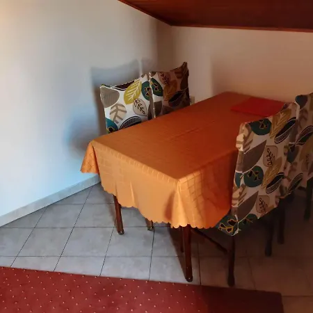 아파트 In Porec/istrien 38185 포레치