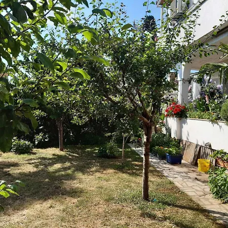In Porec/istrien 38185 아파트