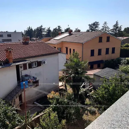 In Porec/istrien 38185 아파트