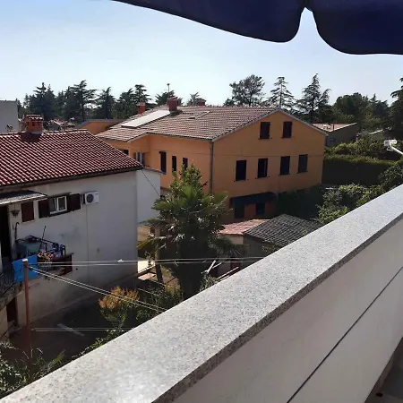 In Porec/istrien 38185 아파트